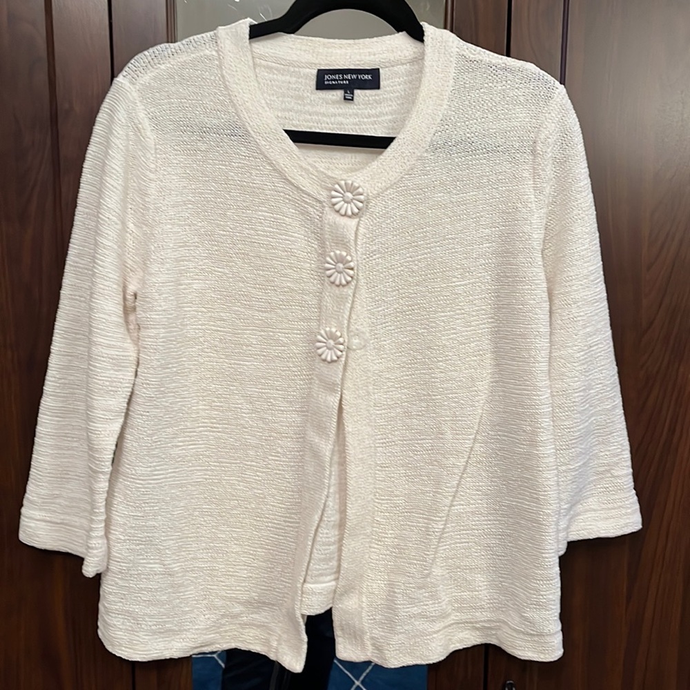 Jones New York - 3/4 sleeve top (cream)